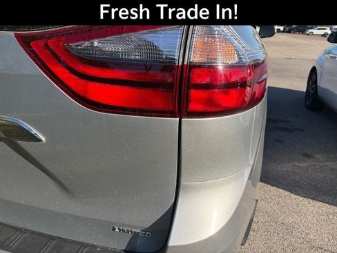 Used 2020 Toyota Sienna Limited Premium image 10