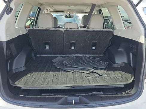 Used 2017 Subaru Forester 2.5i Limited AWD/4WD image 13