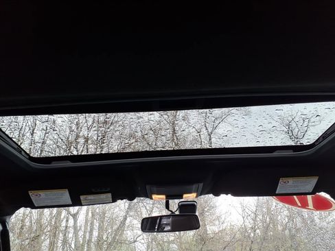 Used 2017 Ford Expedition EL Platinum image 13