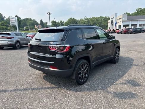 New 2026 Jeep Compass Limited w/ Sun, Sound & Navigation Group AWD/4WD image 6