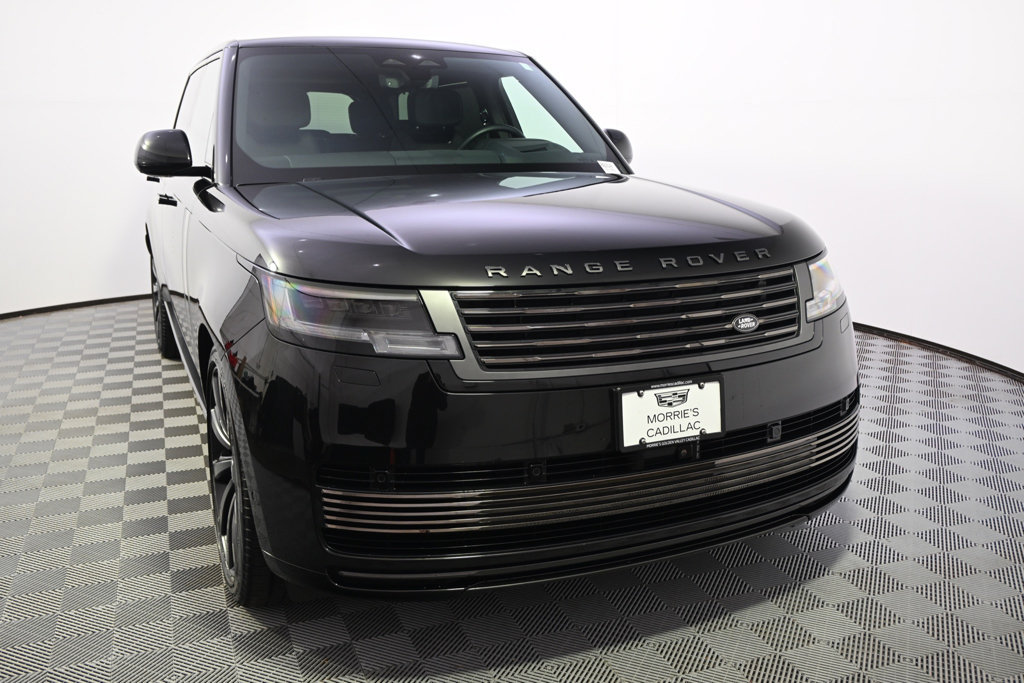Used 2024 Land Rover Range Rover SV AWD/4WD image 9