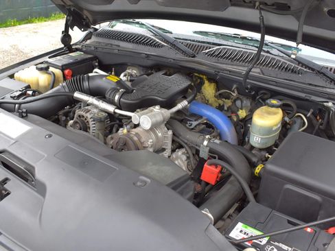 Used 2002 Chevrolet Silverado 2500 LS w/ Electrical Convenience Pkg AWD/4WD image 36