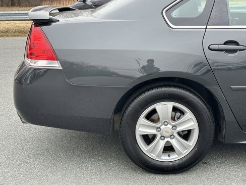 Used 2016 Chevrolet Impala LS image 38