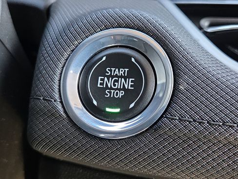 Used 2024 Chevrolet TrailBlazer LT w/ Driver Confidence Package image 20