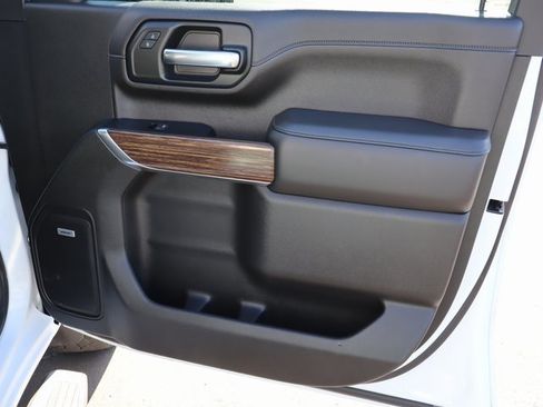 Used 2020 Chevrolet Silverado 2500 High Country w/ Technology Package image 54