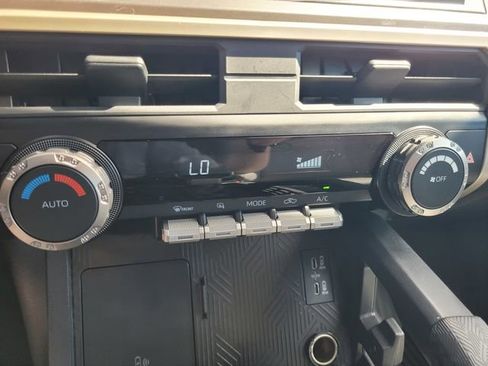 Used 2024 Toyota Tacoma SR5 w/ SR5 Upgrade Package image 23