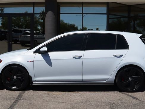 Used 2019 Volkswagen GTI SE w/ SE Experience Package image 8