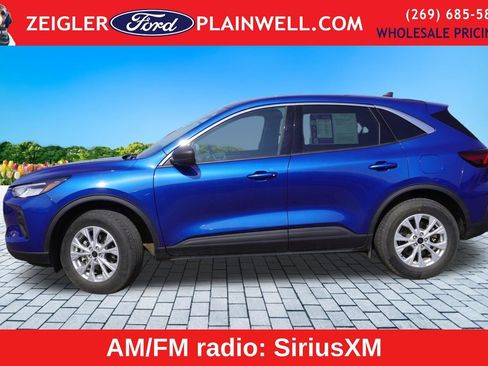 Used 2023 Ford Escape Active image 3