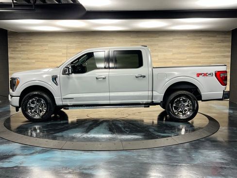 Used 2023 Ford F150 Lariat w/ Trailer Tow Package image 19