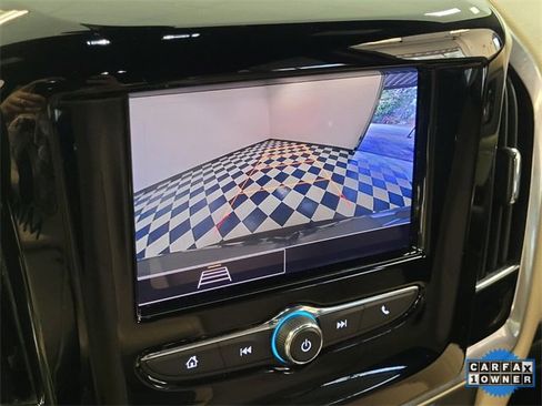 Used 2023 Chevrolet Traverse LS w/ Safety Package image 19