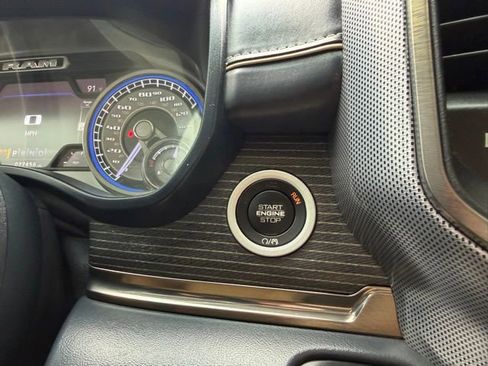Used 2019 RAM 1500 Limited AWD/4WD image 47