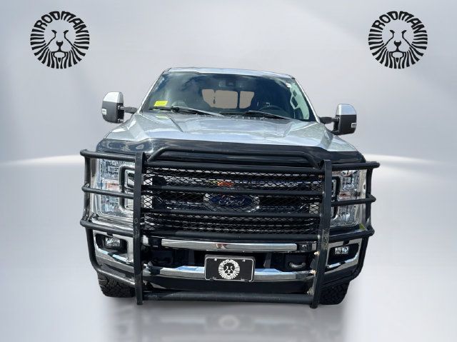 Used 2019 Ford F250 Lariat w/ Lariat Ultimate Package AWD/4WD image 2