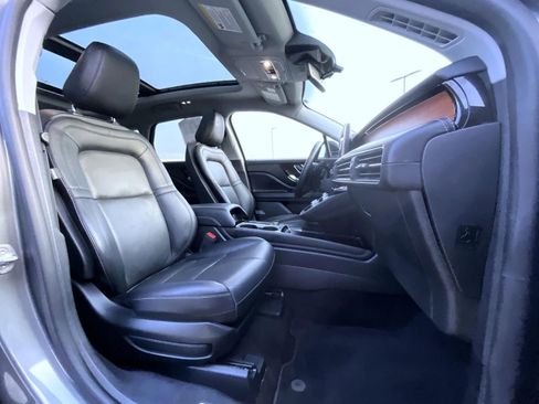 Certified 2021 Lincoln Corsair Reserve w/ Equipment Group 201A image 16