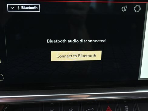 Used 2024 GMC Sierra 1500 Elevation image 28