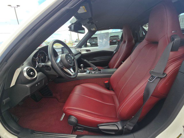 Used 2020 MAZDA MX-5 Miata RF 100th Anniversary RWD image 20