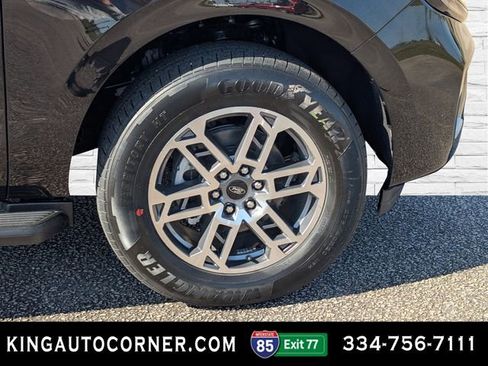 New 2026 Ford Expedition Active RWD image 10