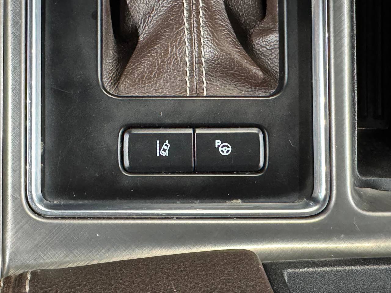 Used 2019 Ford F150 Limited w/ Trailer Tow Package AWD/4WD image 38