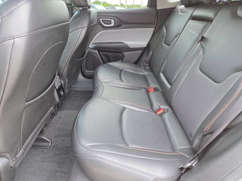 Certified 2022 Jeep Compass Latitude AWD/4WD image 23