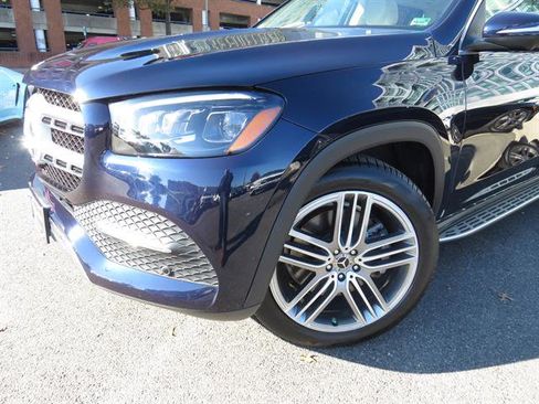Certified 2022 Mercedes-Benz GLS 450 4MATIC image 24