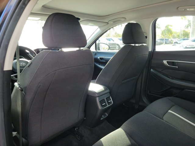 Certified 2021 Hyundai Sonata SEL w/ Convenience Package FWD image 9