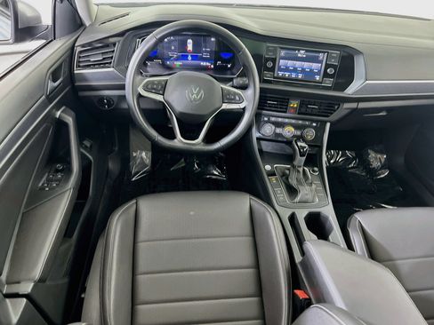 Used 2023 Volkswagen Jetta SE FWD image 22