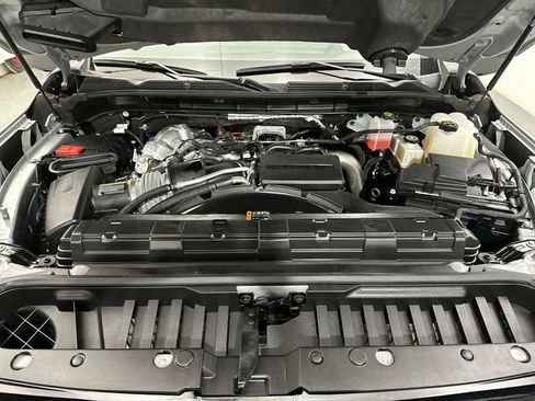 Used 2024 GMC Sierra 2500 AT4 w/ Technology Package image 20