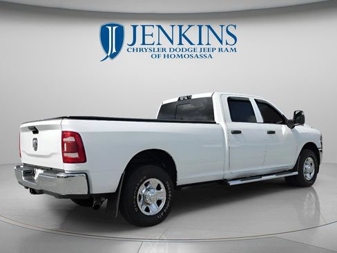 Used 2024 RAM 2500 Tradesman w/ Towing Technology Group RWD image 3