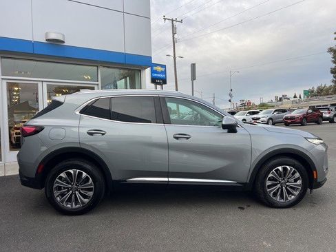 Certified 2025 Buick Envision Preferred image 3