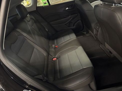 New 2026 Chevrolet Trax LT w/ Driver Confidence Package FWD image 24