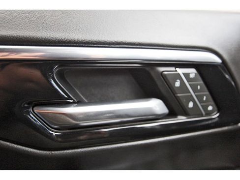 Used 2025 Chevrolet Tahoe Z71 AWD/4WD image 20
