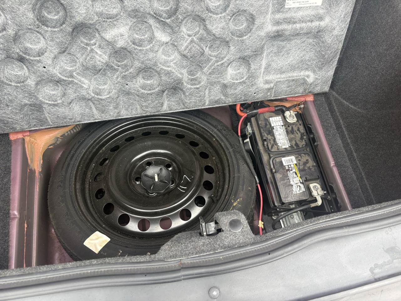 Used 2010 Dodge Challenger R/T RWD image 35