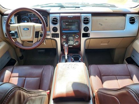 Used 2014 Ford F150 King Ranch w/ King Ranch Luxury Package image 20
