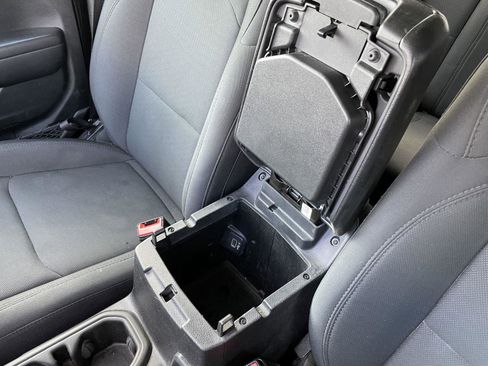 Used 2021 Jeep Wrangler Unlimited Sport image 26