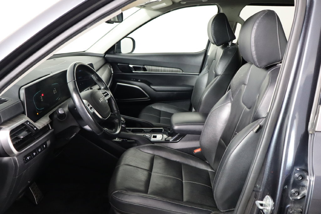 Used 2024 Kia Telluride EX AWD/4WD image 14