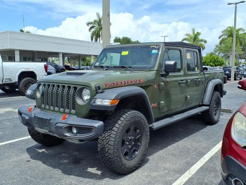 Used 2023 Jeep Gladiator Mojave w/ Cold Weather Group AWD/4WD image 4