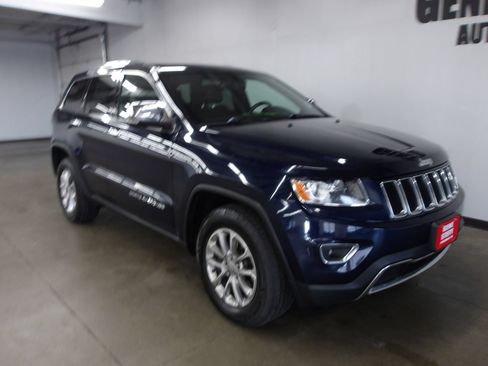 Used 2014 Jeep Grand Cherokee Limited AWD/4WD image 4