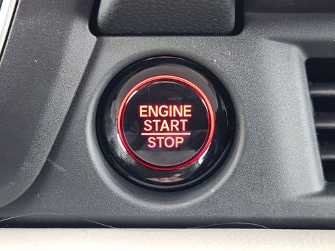 New 2026 Honda Pilot Touring image 24