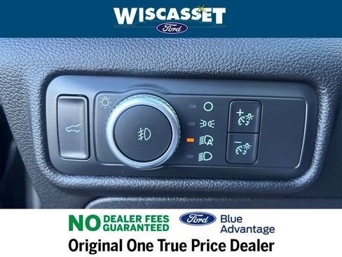 Certified 2022 Ford Explorer Limited w/ Limited Technology Package image 29