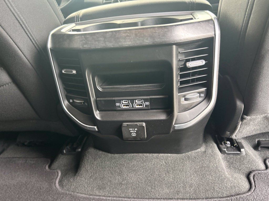 Used 2022 RAM 1500 Big Horn RWD image 29