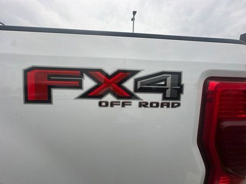 Used 2020 Ford F350 Lariat w/ Chrome Package AWD/4WD image 11