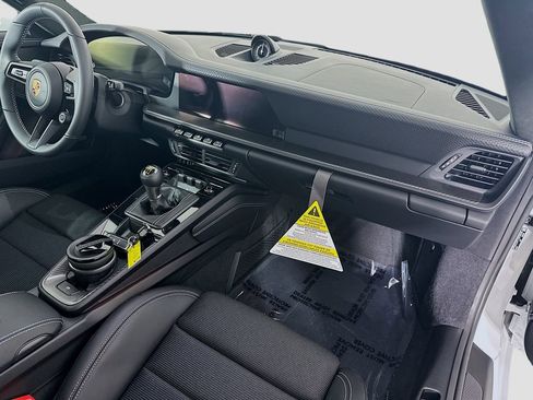 New 2026 Porsche 911 GT3 image 27