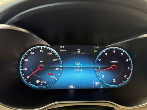 Used 2022 Mercedes-Benz GLC 300 4MATIC image 17