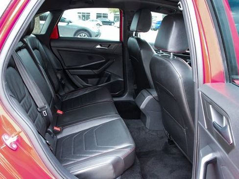 Used 2019 Volkswagen Jetta GLI Autobahn image 34