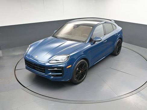 New 2025 Porsche Cayenne S image 34