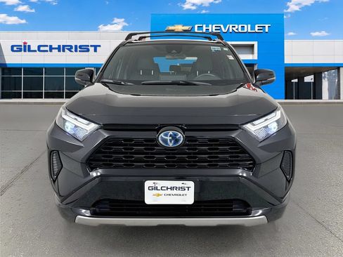 Used 2023 Toyota RAV4 SE w/ Convenience Package AWD/4WD image 2
