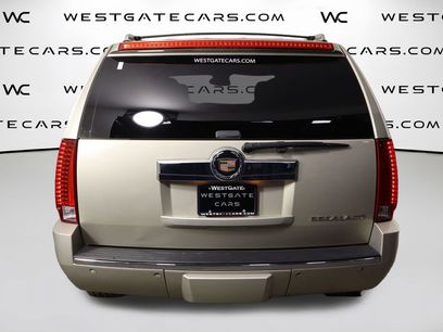 Used 2013 Cadillac Escalade Luxury