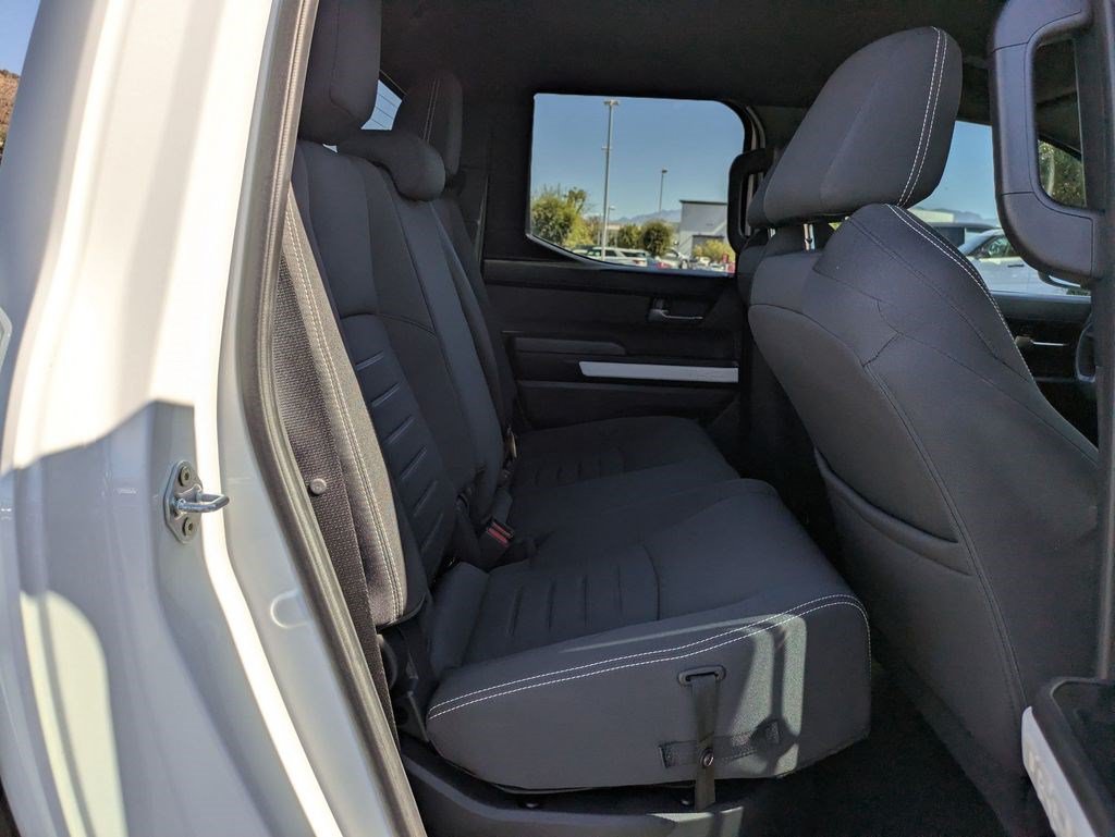 Used 2024 Toyota Tacoma TRD Off-Road w/ TRD Off Road Upgrade Package AWD/4WD image 28