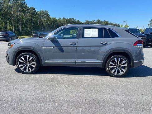 Used 2020 Volkswagen Atlas Cross Sport SEL R-Line AWD/4WD image 4
