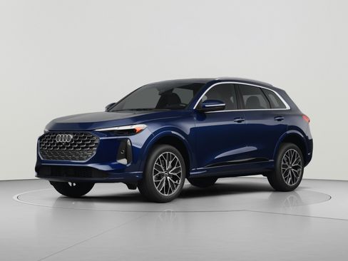 Used 2025 Audi Q5 Premium w/ Convenience Package AWD/4WD image 1