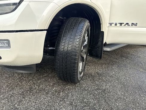 Used 2023 Nissan Titan Platinum Reserve w/ Moonroof Package image 32